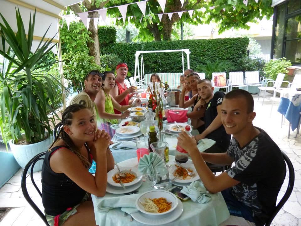 Hotel Villa Podgora Rimini Ngoại thất bức ảnh