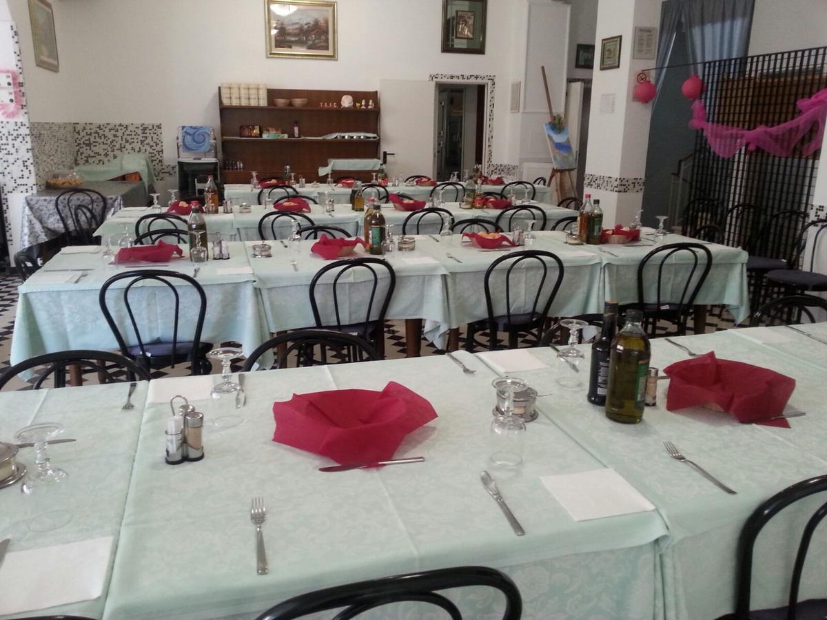 Hotel Villa Podgora Rimini Ngoại thất bức ảnh