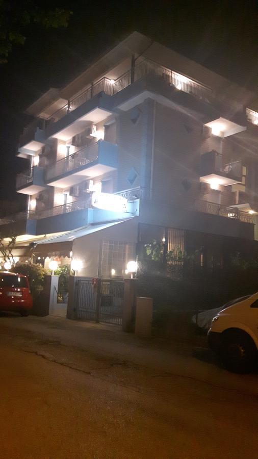 Hotel Villa Podgora Rimini Ngoại thất bức ảnh